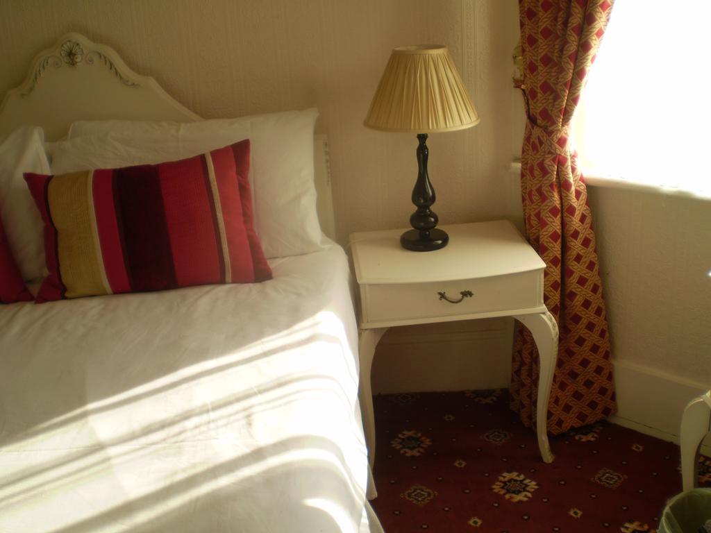 Park View Hotel Истборн Екстериор снимка
