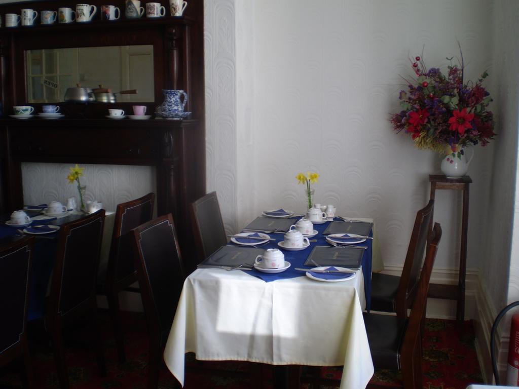 Park View Hotel Истборн Екстериор снимка