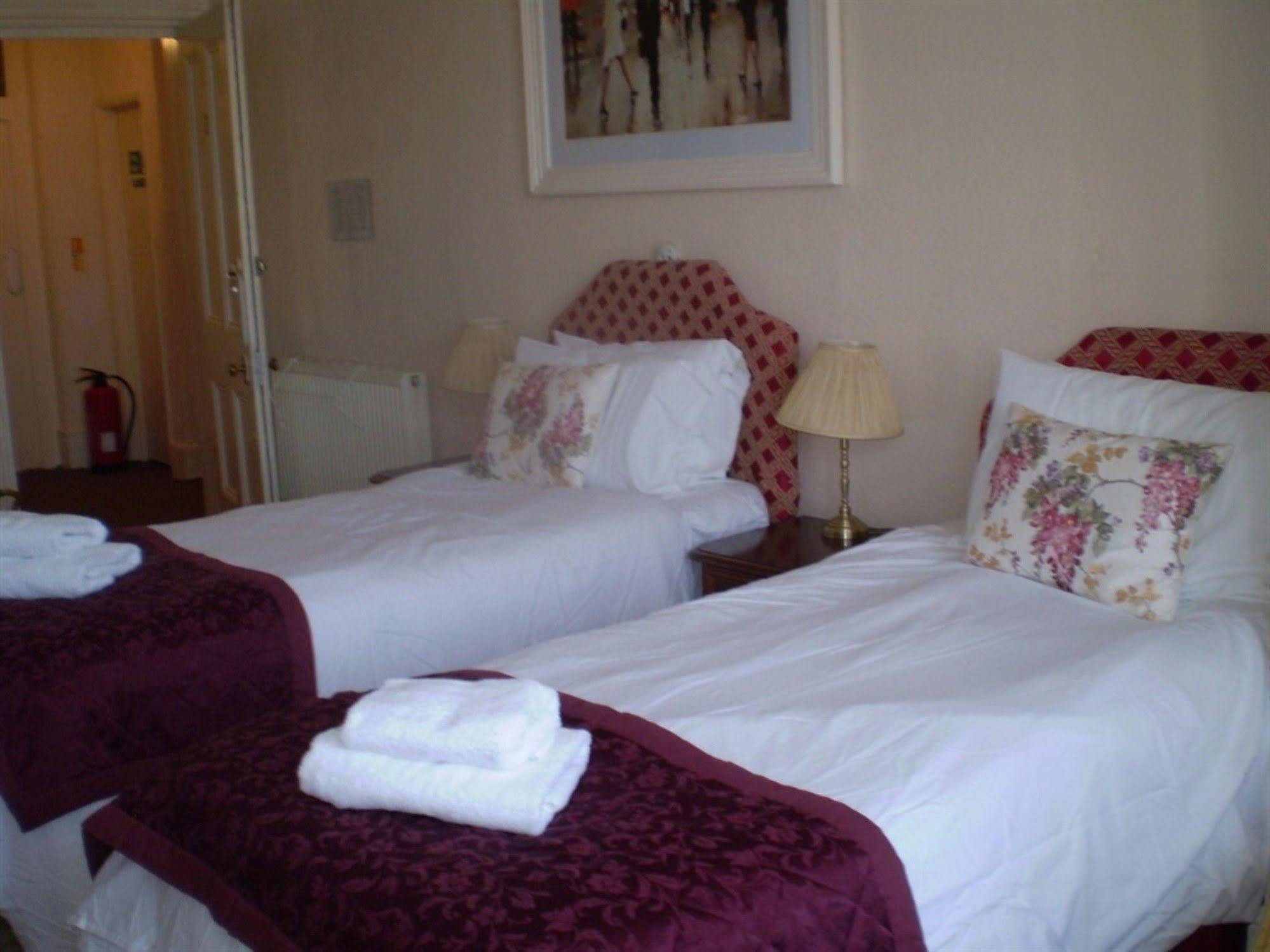 Park View Hotel Истборн Екстериор снимка